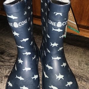 Lone Cone rain boots